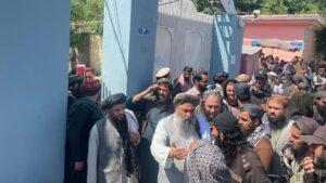 ننګرهار کې ۳۳۵ راستنو شوو کورنیو ته د مځکو نمرې ووېشل شوې