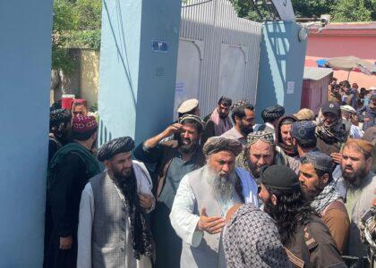 ننګرهار کې ۳۳۵ راستنو شوو کورنیو ته د مځکو نمرې ووېشل شوې