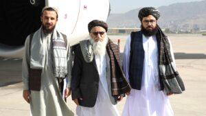 د چاپېریال‌ساتنې ملي ادارې عمومي رییس د یوه پلاوي په مشرۍ قزاقستان ته ولاړ