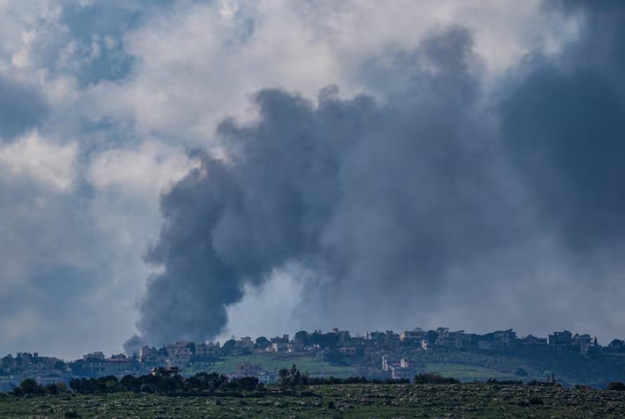 در حملات شب گذشتۀ اسرائیل در لبنان بیش از ۲۵۰ تن جان‌ باخته‌اند