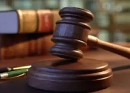 محکمه در کراچی مردی را به اتهام قاچاق ۳۶۰ کیلوگرام هروئین به حبس ابد محکوم کرد