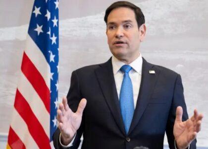 وزیر خارجۀ امریکا: در جنگ با ایران خط پایان قابل رويت شده‌است