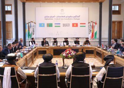 متقی: افغانستان و کشورهای آسیای مرکزی می‌توانند یک الگوی موفق از همگرایی منطقه‌ای را شکل دهند