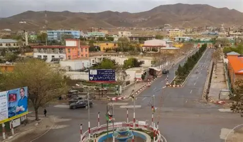 لوګر کې ناپېژانده کسانو د یوې کورنۍ څلور غړي وژلي دي