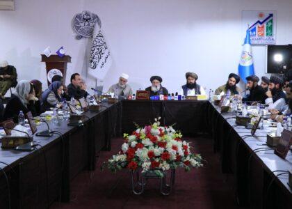 وزارت اقتصاد: تاکنون بیش از ۲۷ هزار خانواده در ۹ ولایت کشور در اثر حملات پاکستان بی‌جا شده‌اند