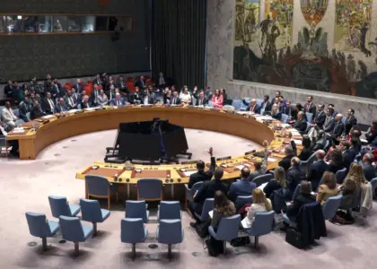 روسیې او چین د هرمز تنګي د بیا پرانیستلو پرېکړه‌لیک ویټو کړ