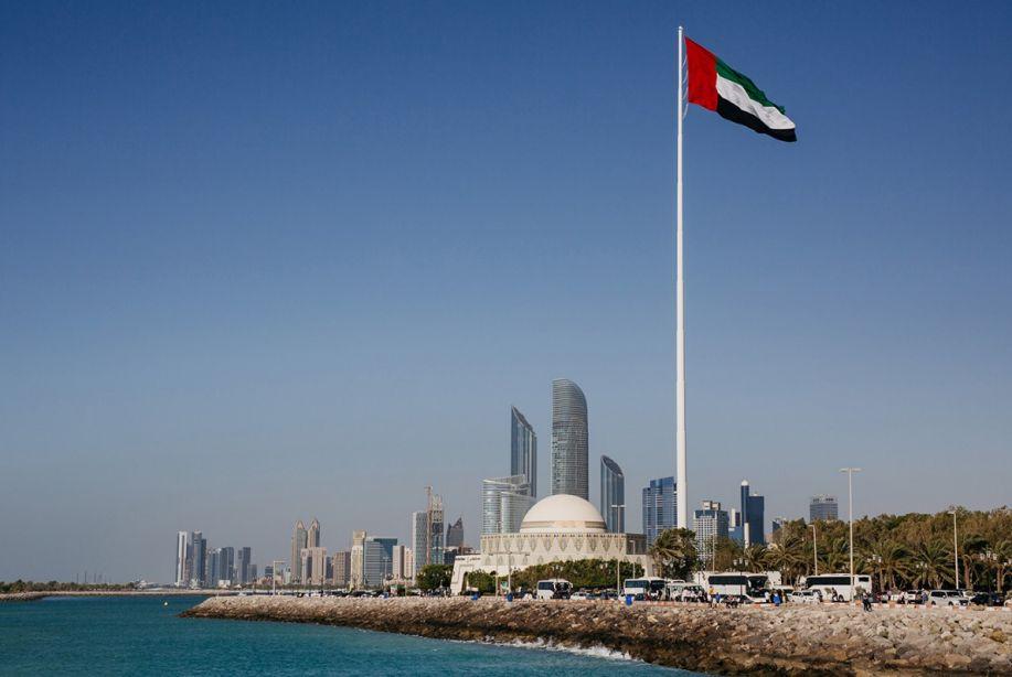 UAE bans citizens from traveling to Iran, Iraq, Lebanon