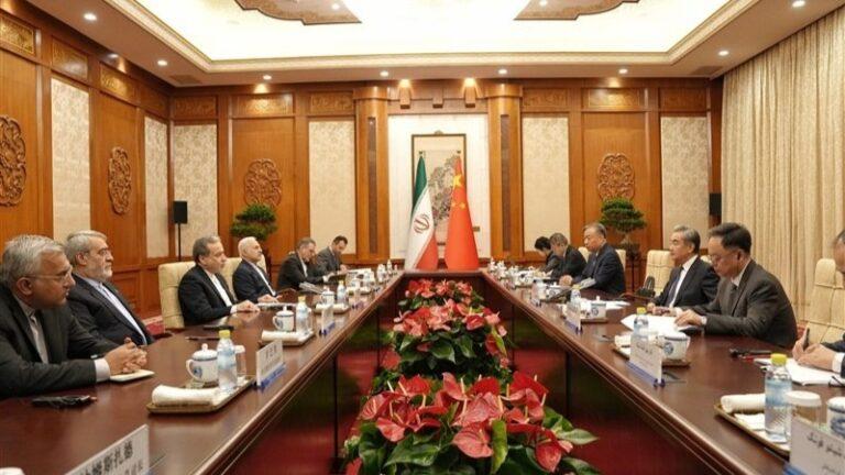عراقچی: ایران فقط توافق عادلانه و جامع را می‌پذیرد