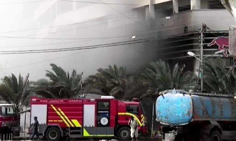 35 injured in customs warehouse blaze in Balochistan