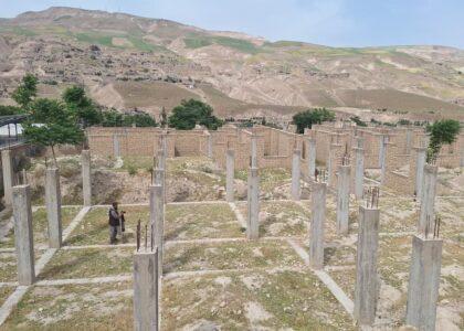 کار ساخت تعمیر شفاخانۀ ۳۰ بستر ولسوالی درزاب جوزجان از سر گرفته شد