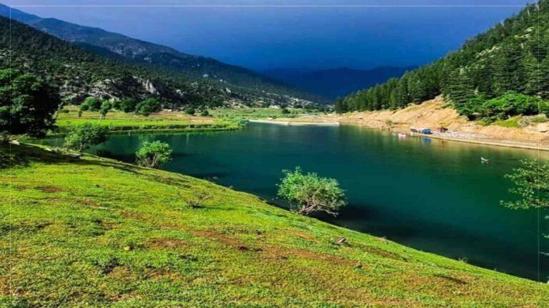 نورستان کې د څو سیلانیانو له خوا ډزو کې یوه کس ژوند له لاسه ورکړی