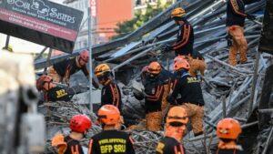 3 dead, 17 missing in Philippine building collapse