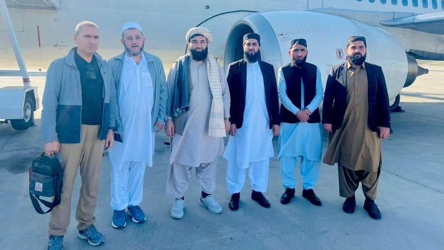 د عامې روغتیا وزارت یو پلاوی روسیې ته ولاړ