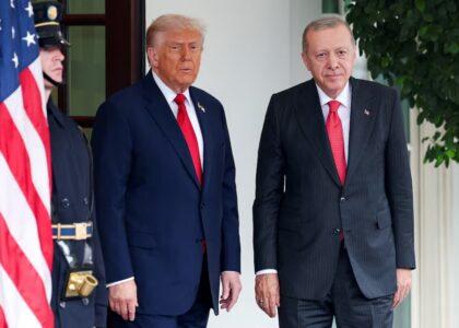 Erdogan tells Trump Tehran-Washington issues can be resolved