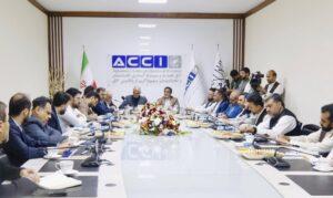Afghan, Iranian officials stress expanding trade, investment cooperation