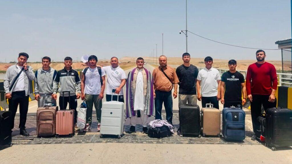 تیم ۱۲ نفری کورش افغانستان عازم تاجیکستان شد