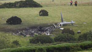 3 British navy personnel killed in helicopter crash in England