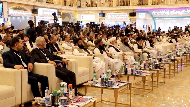 کابل کې د صنعت او معدن اونۍ ملي او نړۍوال نندارتون پرانیستل شو