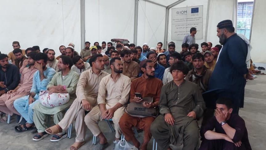 د پاکستان له بندخونو څه باندې زر افغان کډوال ازاد او هېواد ته راستانه شول