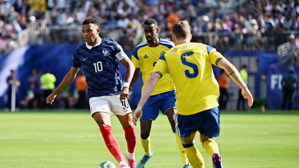 France cruise past Sweden as Norway, Mexico claim important wins