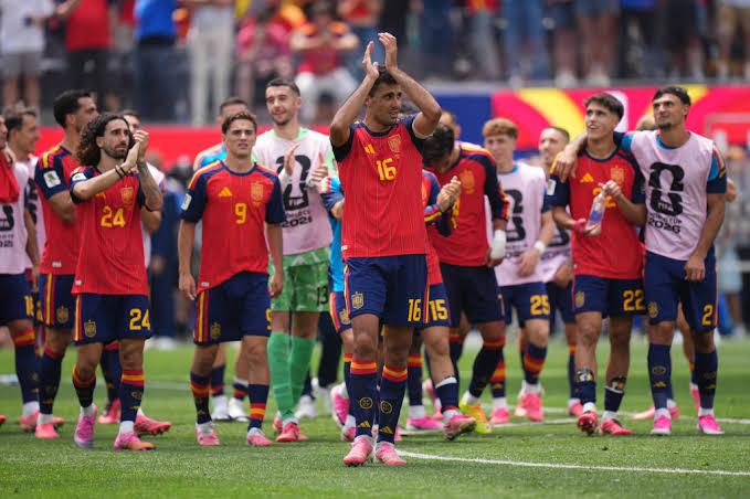 Spain beat Belgium 2-1 to reach FIFA World Cup semi-finals