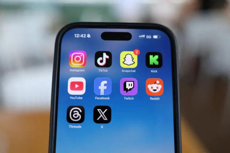 UK proposes overnight social media curfew for teenagers