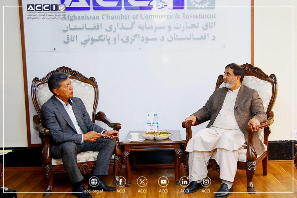 آمادگی‌ها برای سفر بیش از ۳۰۰ تاجر و سرمایه‌گذار اوزبیکستانی به افغانستان بررسی شد