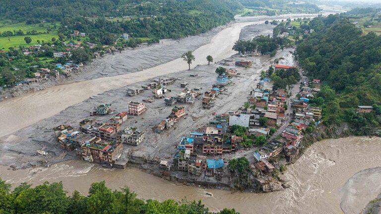 China-Nepal flood death toll reaches 750, over 3,000 missing