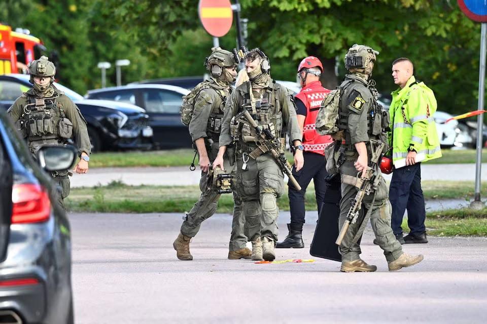 1 killed, 3 wounded in sword attack at Swedish school