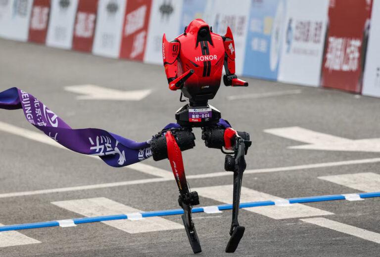 Chinese robot beats Usain Bolt’s 100m record at Beijing games