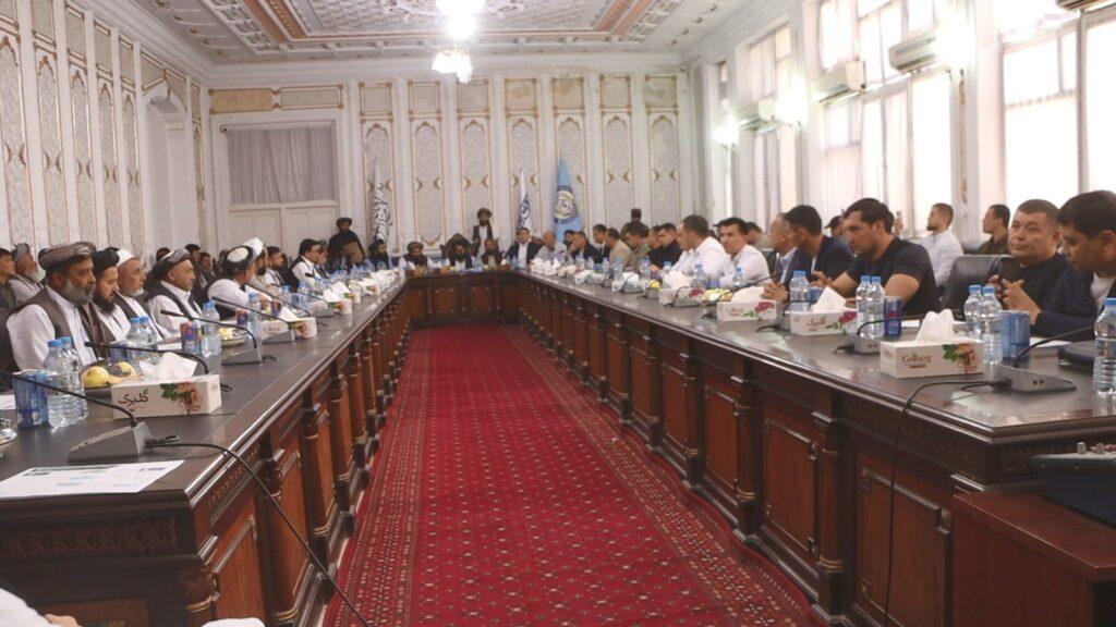 امضای قراردادهای ابتدایی به ارزش ۱۵ میلیون دالر میان تاجران افغانستان و اوزبیکستان در شبرغان