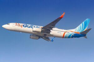 پیلوت همکار فلای‌دبی با تبر اضطراری به پیلوت حمله کرده بود