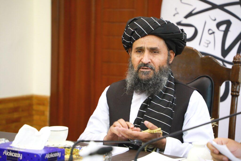 د تدارکاتو کمېسیون د ۲.۷ میلیارد افغانیو په ارزښت ۱۲ پروژې منظور کړې