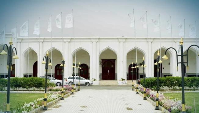 د کندهار والي: نړۍوال بانک دې په افغانستان کي مهمي او اساسي پروژې پلې کړي
