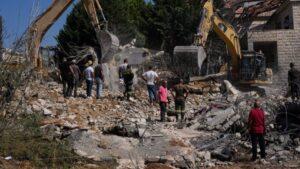 12 killed in Israeli airstrikes in southern Lebanon