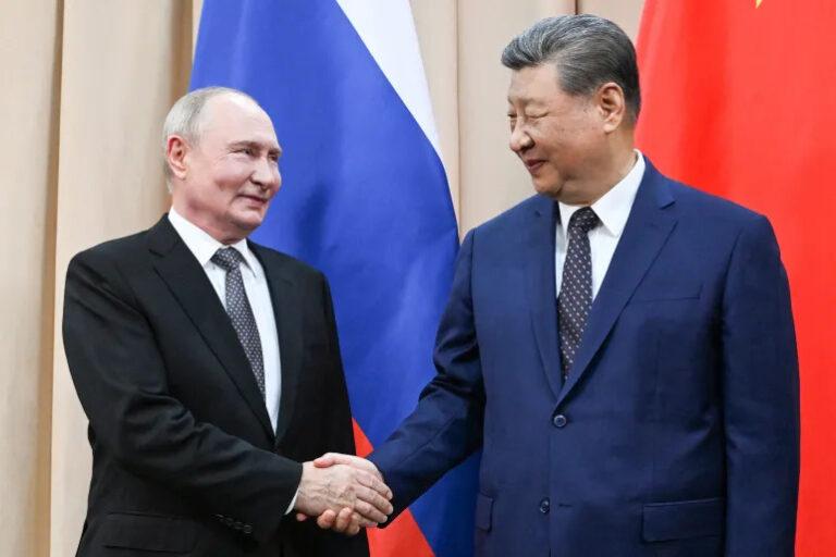 Xi, Putin discuss bilateral times, global developments