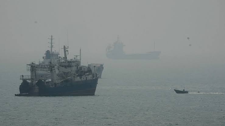 US strikes 5 Iranian oil tankers; Tehran targets Jordan base, warships