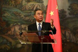 China urges Israel to halt West Bank settlement expansion
