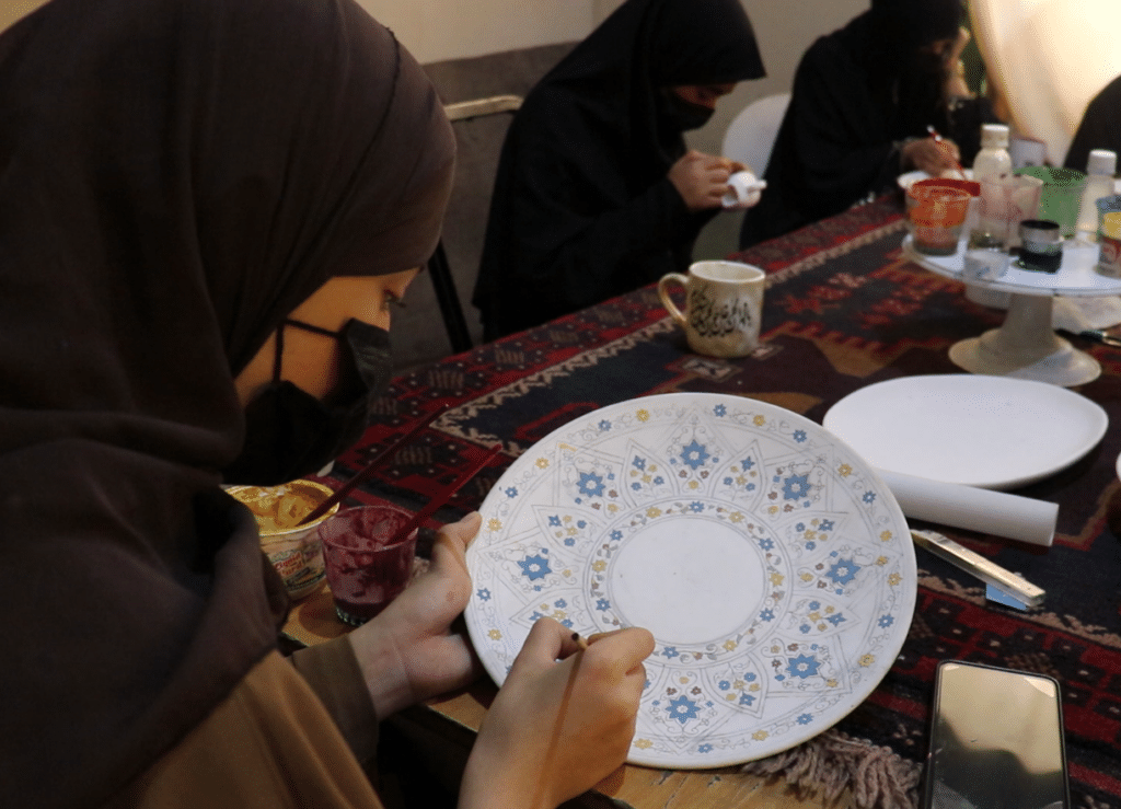 Girls of Herat (2)