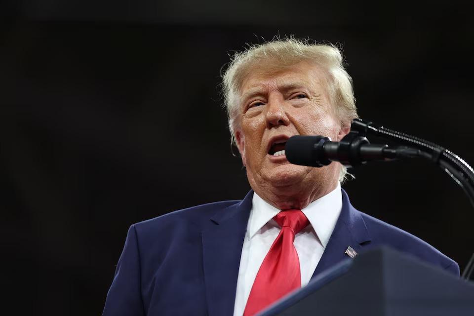 Trump signals possible new attack on Iran; Tehran threatens Gulf undersea cables