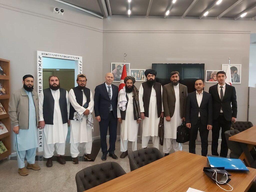 افغانستان او ترکیې د افغان کډوالو د ستونزو پر حل خبرې کړې دي