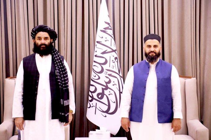 د مخابراتو وزارت یو پلاوی په نړۍوال ډیجیټلي فورم کې د ګډون په موخه روسیې ته ولاړ